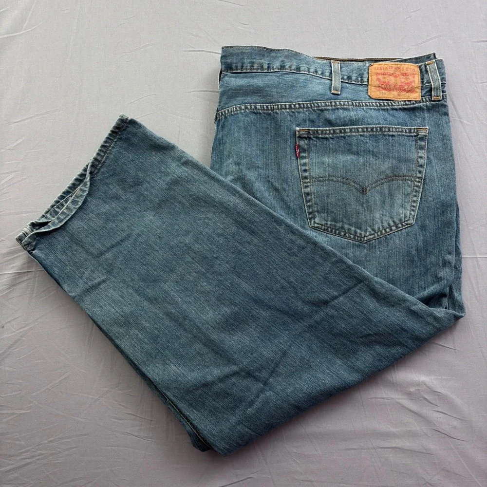 Levis 559 Relaxed Straight Jeans Mens 56x30 Blue Medium Wash Denim 01559-0733